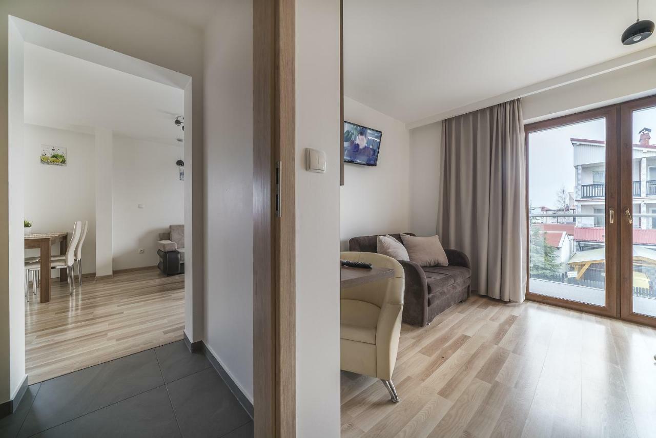 Apartamenty I Pokoje Goscinne Relax Jastarnia Ngoại thất bức ảnh